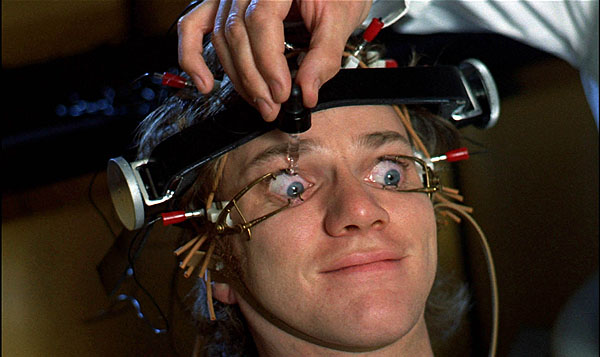 3. Actorul Malcolm McDowell, aproape orb din cauza unui rol
