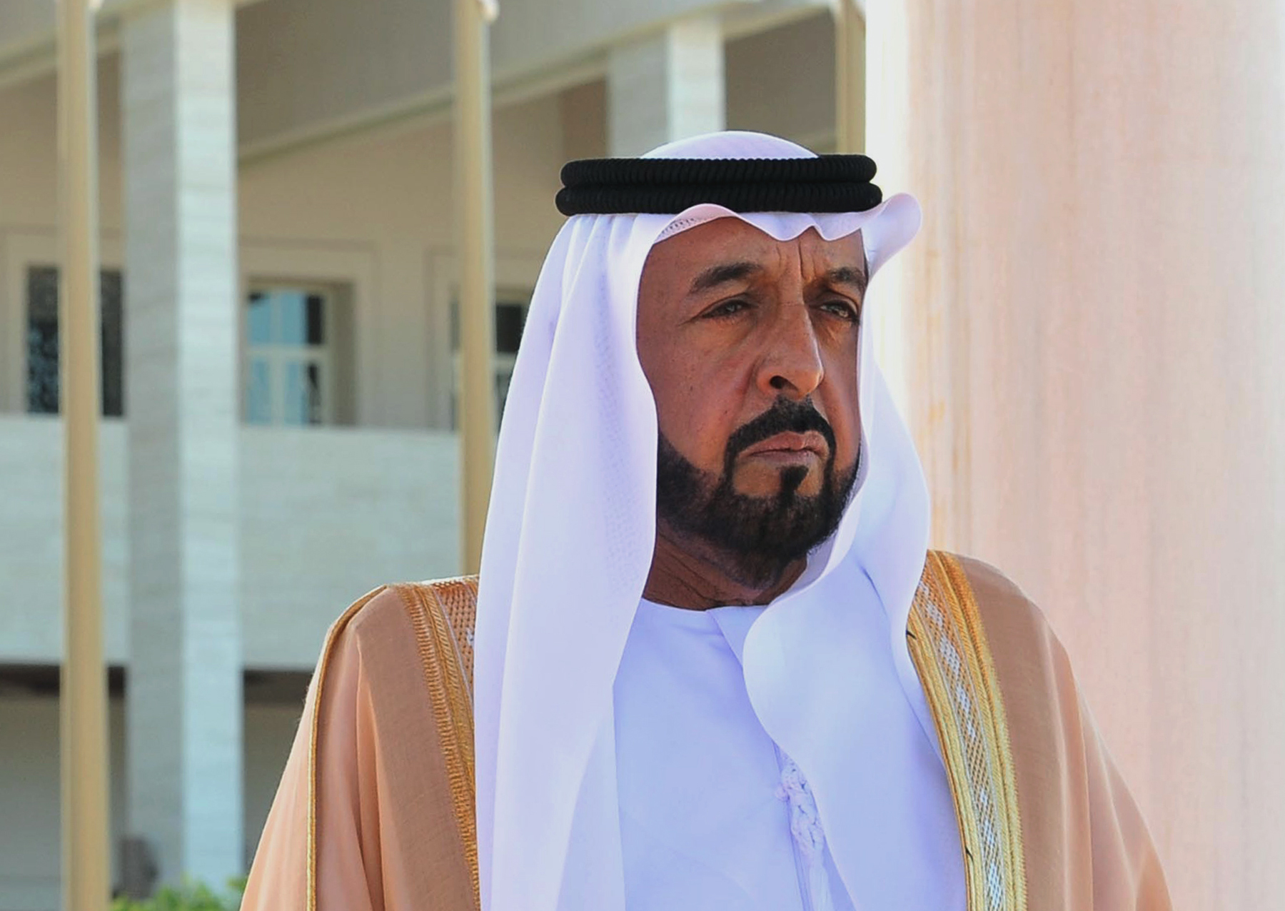 4. Bin Zayed Al Khalifa Nahyan, presedintele Emiratelor Arabe Unite - 15 miliarde $