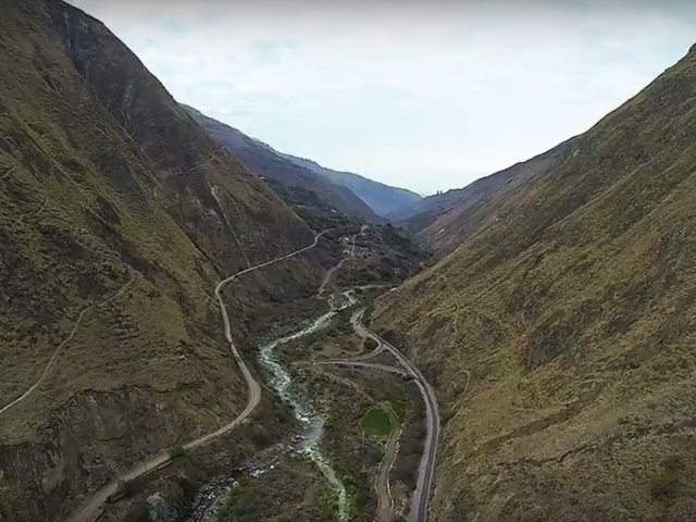 Nariz del Diablo, Ecuador
