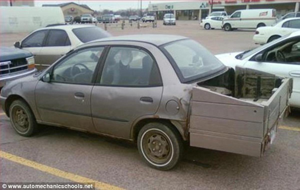 10 oameni care n-ar trebui lasati sa mai faca vreo modificare la masina