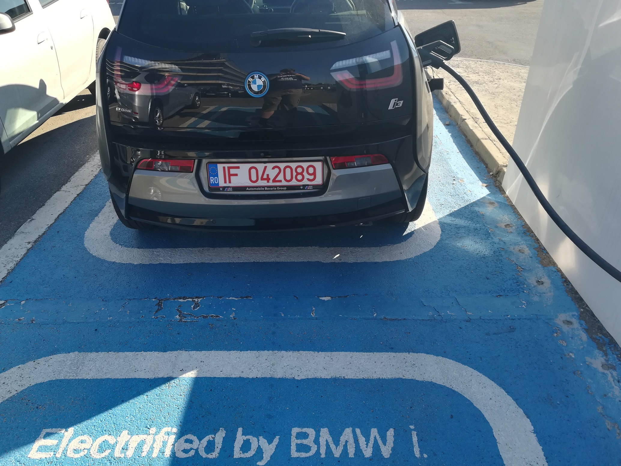 BMW i3 ne aduce viitorul in prezent