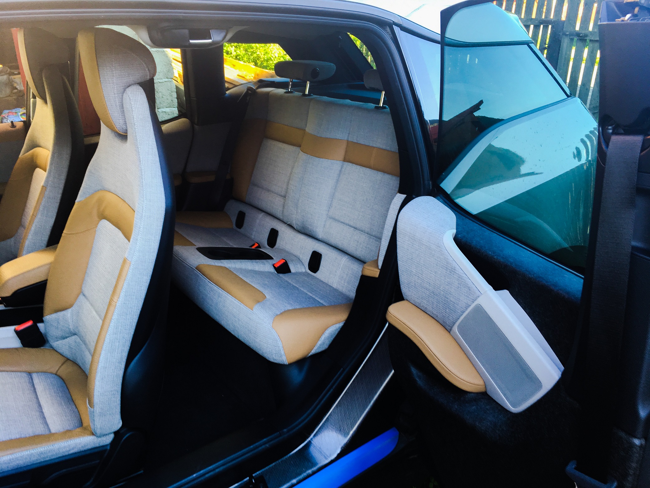 BMW i3 ne aduce viitorul in prezent