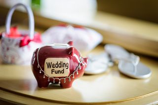 O nunta ar fi o risipa de bani si timp