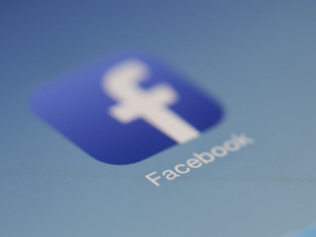 Facebook solutioneaza cazul uciderii unui copil