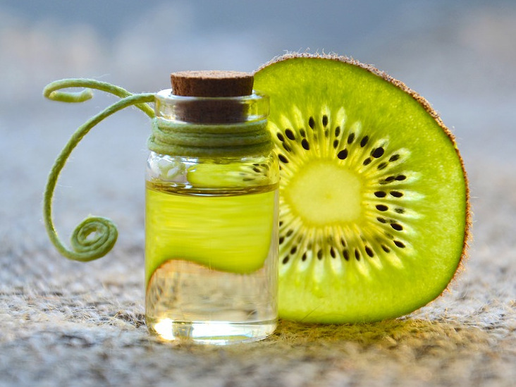 Inlocuirea cremelor cosmetice cu uleiuri