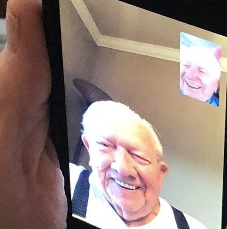 Doi frati, de 88, respectiv 91 de ani, vorbesc pentru prima data prin videocall