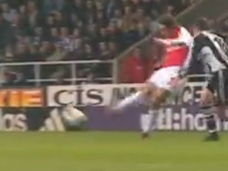 Dennis Bergkamp - 2002