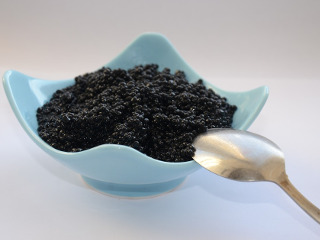 Inghetata cu foie gras sau caviar