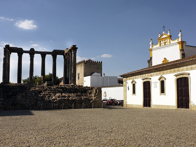 Evora, in loc de Lisabona