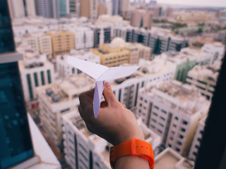 Construirea avioanelor din hartie