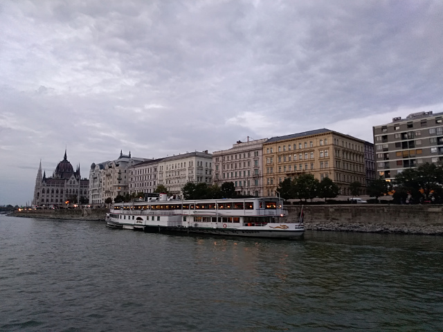 Farmecul Budapestei, inegalabil
