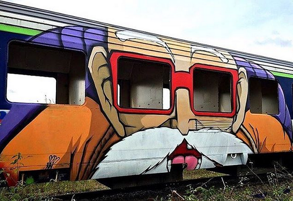 Tren sau opera de arta?