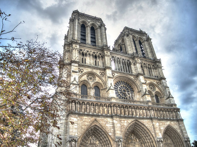 Catalogata drept cea mai intunecata catedrala dintre marile catedrale gotice