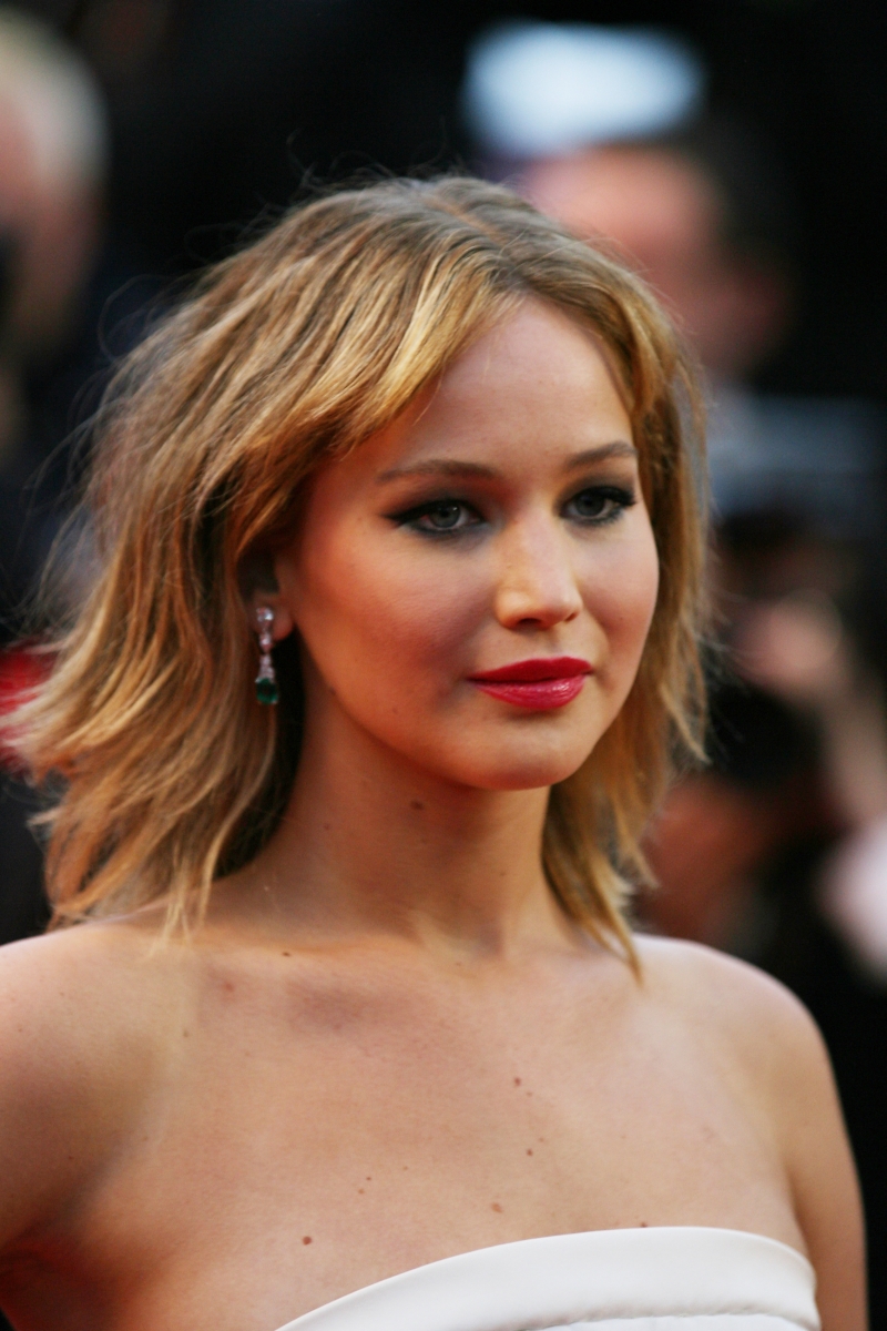 Jennifer Lawrence a renuntat la parul lung (Cannes, mai, 2013)
