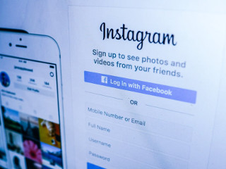 Vizualizeaza-l in mod public