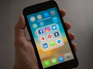 Stai departe de Social Media