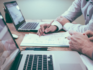 Inveti in mod constant