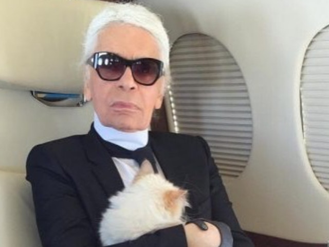 Karl Lagerfeld ar fi vrut sa se insoare cu pisica Choupette