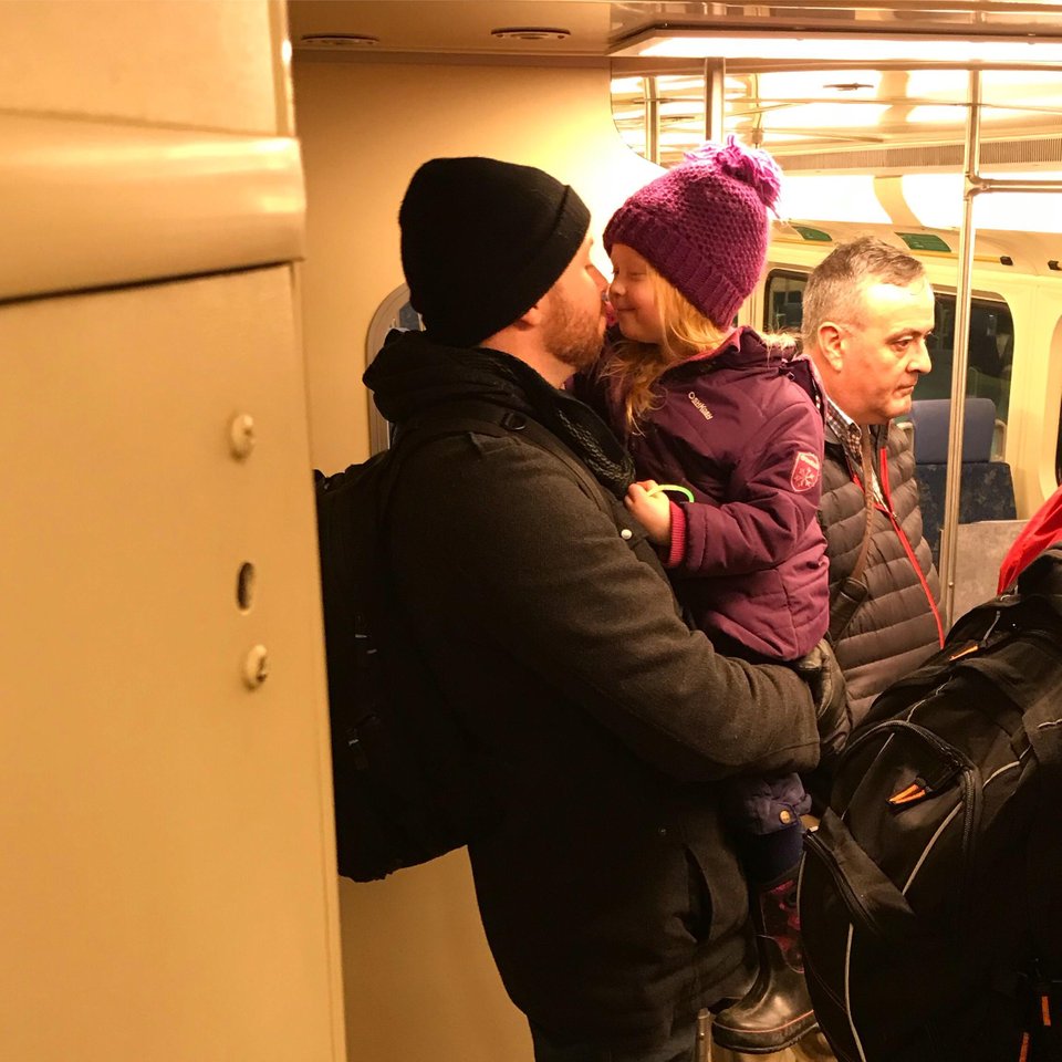 Un moment intre tata si fiica