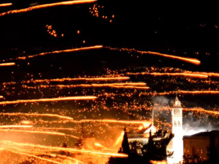 Rouketopolemos Rocket War, in Grecia