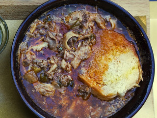 Ce nu trebuie sa faca femeile in Vinerea Mare