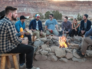 Faci parte dintr-un grup