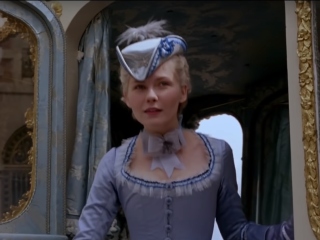 Infectia cu varioala a inspirat designul palariilor din Franta secolului XVIII