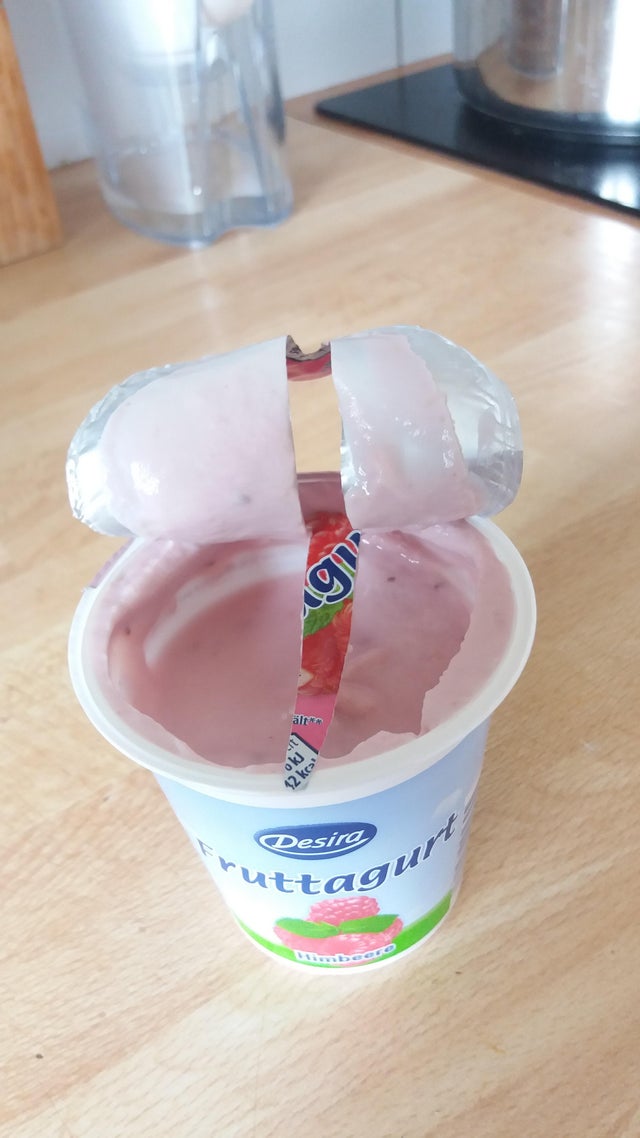 Ambalajul care se "incapataneaza" sa se deschida aiurea