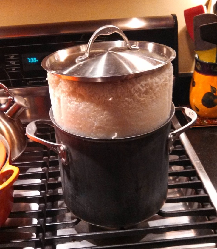 Barbatii care gatesc sunt de apreciat. Barbatii care gatesc asa, nu chiar...