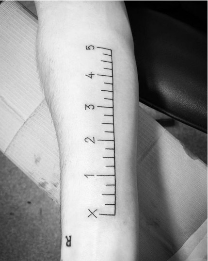 Nu stii niciodata cand poti avea nevoie de o rigla