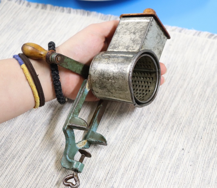 14. Rasnita aceasta a fost folosita aproape 80 de ani