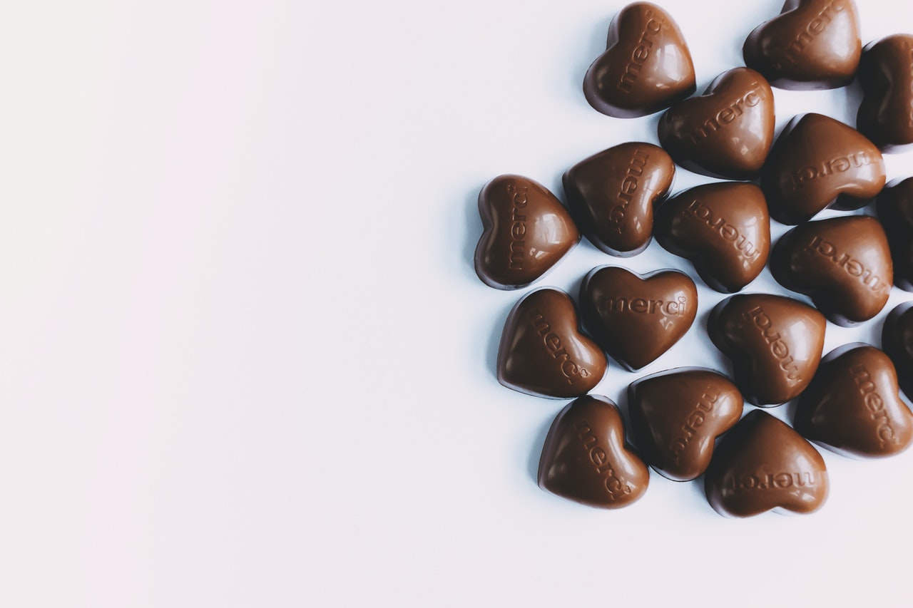 5. Ciocolata amăruie reduce bolile de inimă