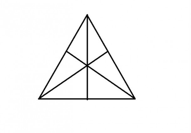 Câte triunghiuri se găsesc în figura de mai jos?