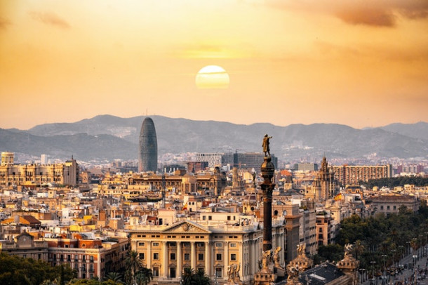 Care este capitala Spaniei?