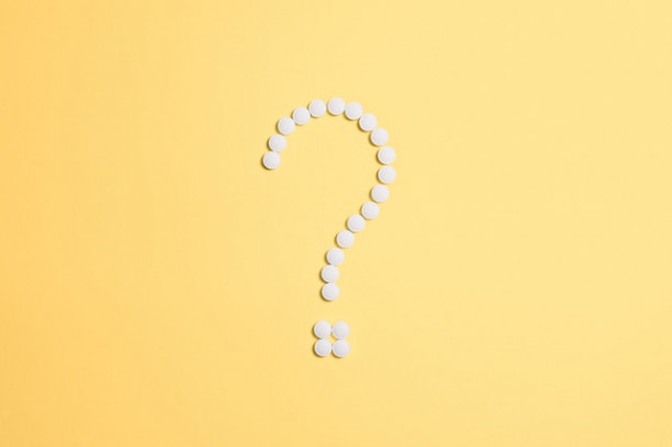 Cum se traduce în română expresia latină: „Vorba volant, scripta manent”?