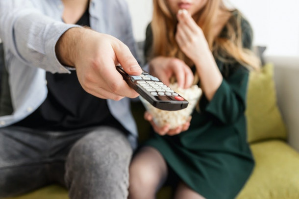 „Aparat care recepționează imagini transmise prin televiziune”