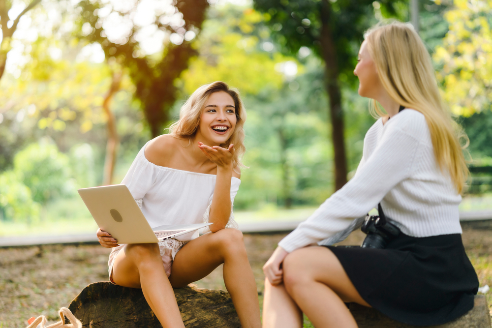 Ai grijă la poziția gâtului 